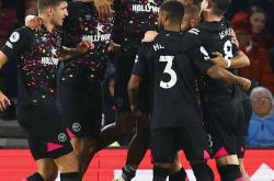 爱游戏入口-包含南安普顿球员爆发出色，帮助球队取得连胜的词条