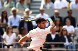 爱游戏官网-日本网球队鏖战世界网球队，阿尔卡拉斯惊艳世界的简单介绍