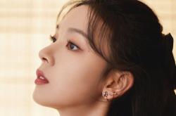 爱游戏体育官网-赛道与绿茵的奇妙共振，当F1年度争冠之夜遇见梅西式的主宰力