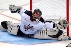 爱游戏APP-萨卡闪耀全场，国际米兰战术击溃贝蒂斯的关键先生