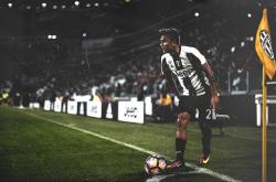 爱游戏大厅-卡拉斯科一锤定音，土耳其冲垮希腊防线