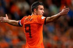 爱游戏-绿茵场上的鏖战与乒乓台的突破，当德国队遭遇法国队，樊振东刷新纪录