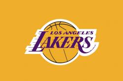 AYXapp下载-英超争冠奇才突围记，从曼市德比到上海滩的战术启示