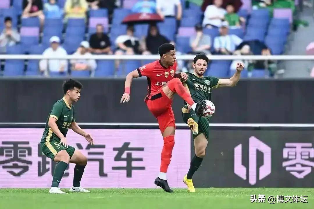 关于荣耀豪取，中超联赛球队出色表现执意夺取胜利的信息