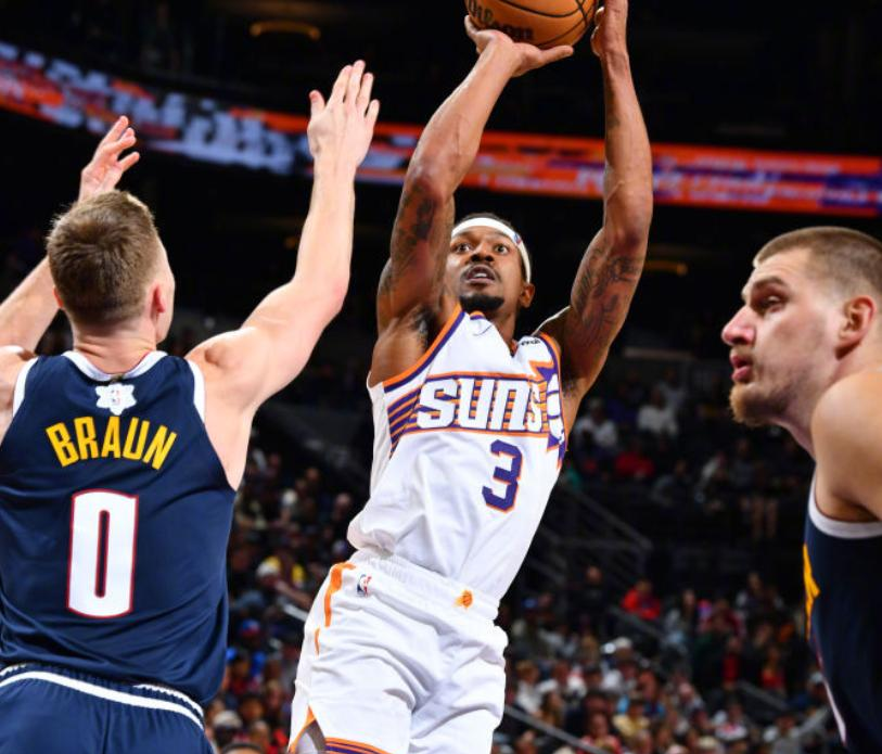 掘金大胜鹈鹕，约基奇暴扣风头无两