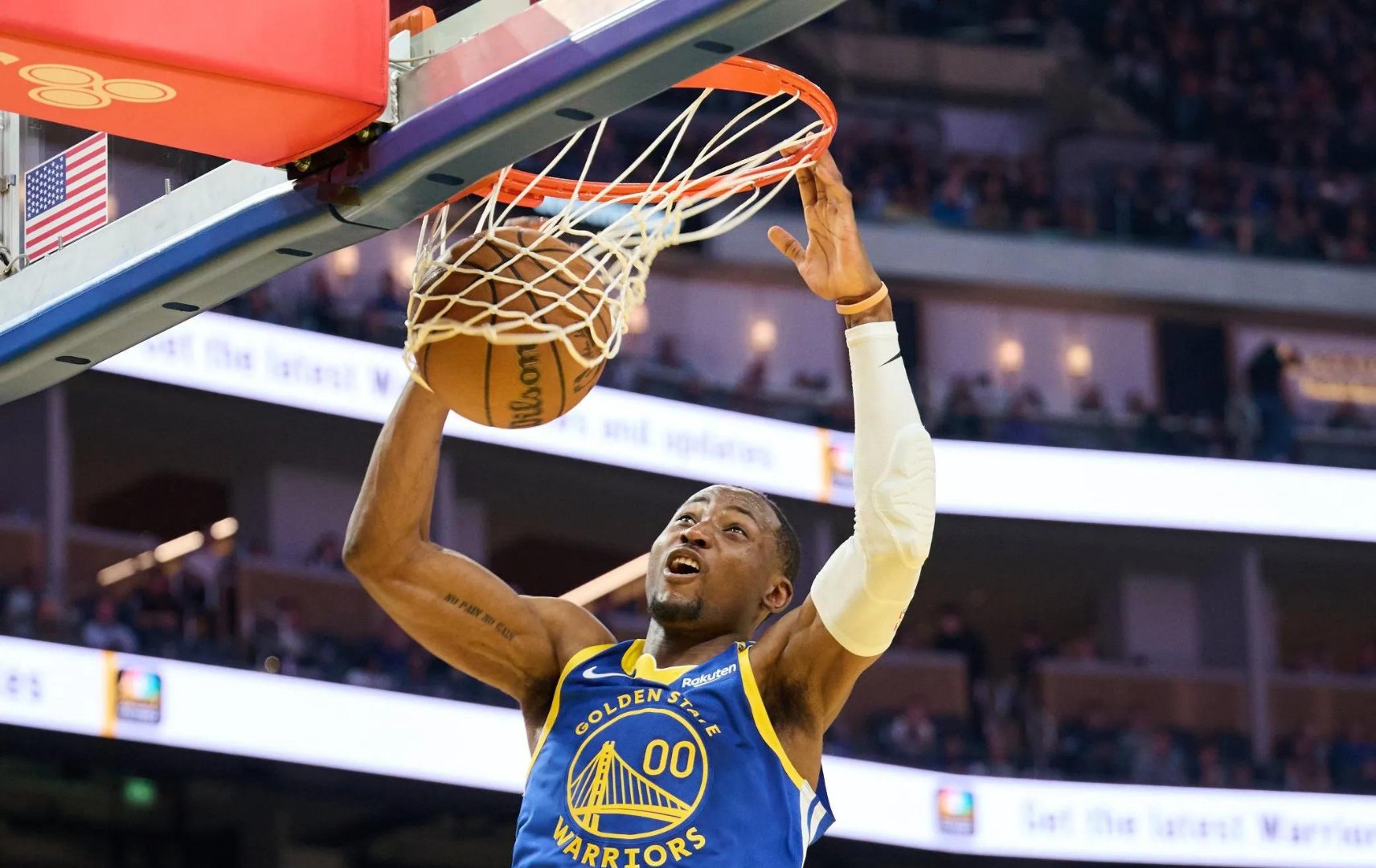 尼克斯队重振旗鼓，冲刺胜利之门的简单介绍