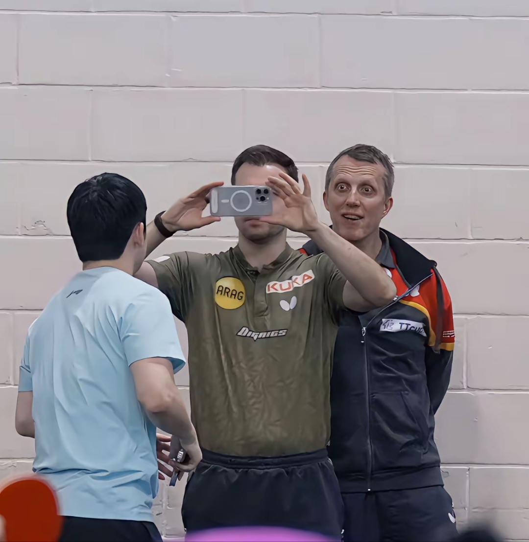 包含波兰乒乓球队轻取韩国乒乓球队，波尔惊艳世界的词条