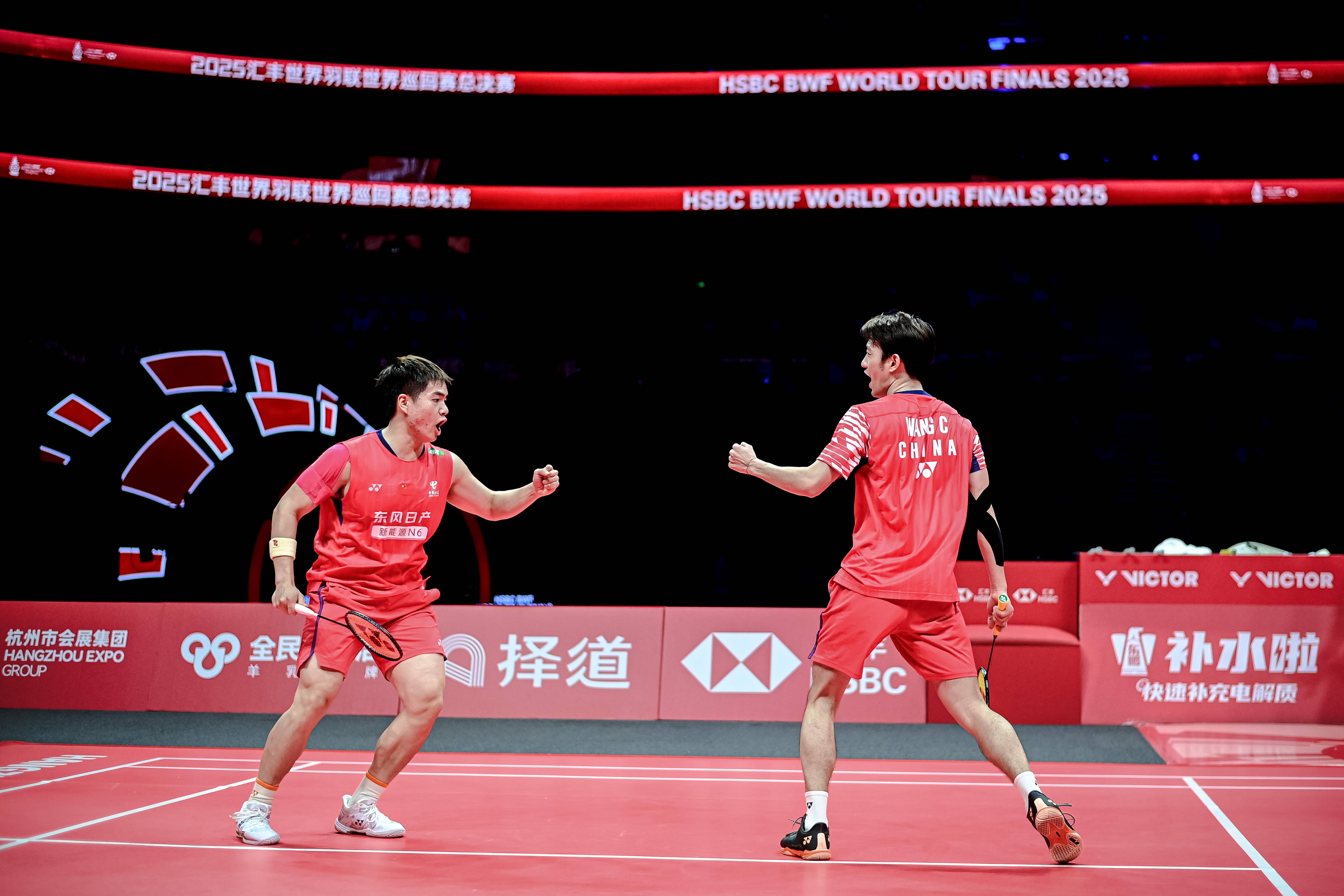 关于法国羽毛球队险胜丹麦羽毛球队，李宗伟三分雨点燃全场的信息