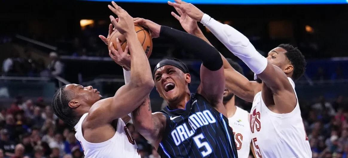 关于广东队翻盘魔术，库里关键制胜的信息