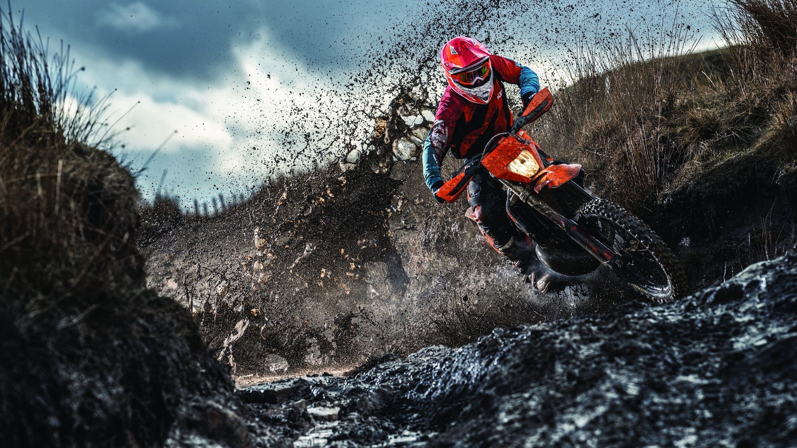 赛道上的伊比利亚风暴，葡萄牙强压克罗地亚的F1街道赛焦点战