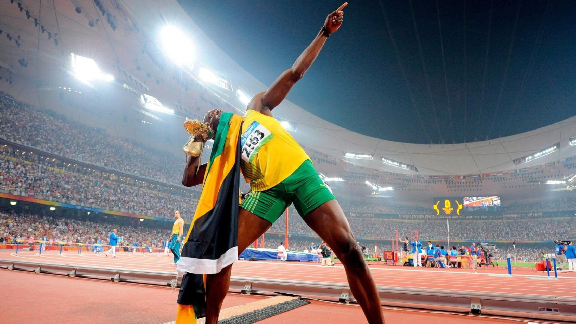 伊布绝杀定乾坤,利物浦鏖战美国,传奇之夜铸就唯一经典