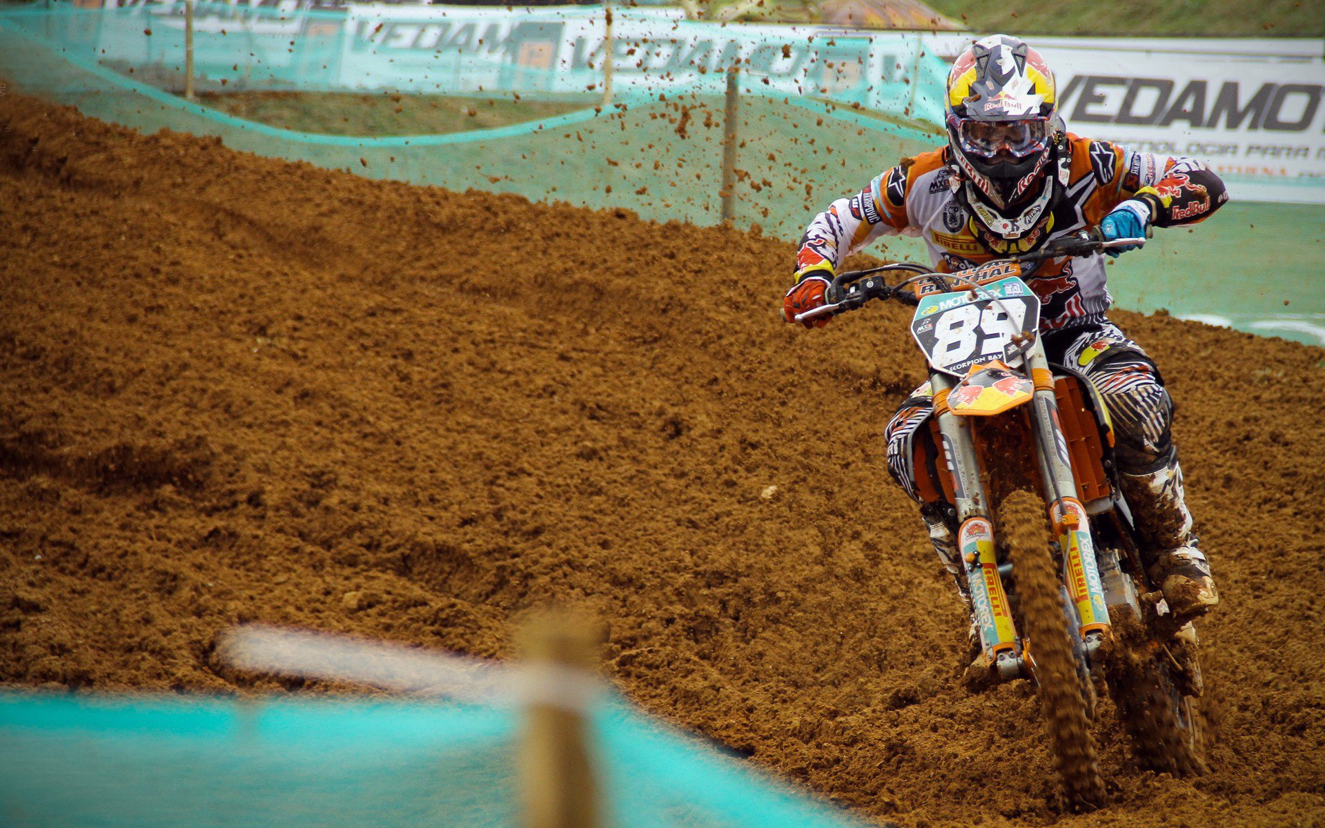 从法网悲歌到年终盛宴,鲁德逆转之夜,点燃的不只是赛场